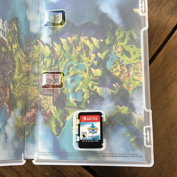 Nintendo Switch Pokémon Sword - Picture 4 of 4